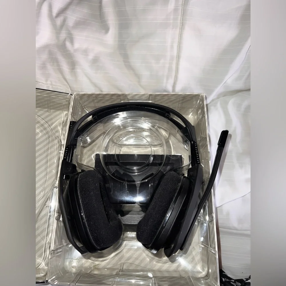Atsro A50 wireless headset